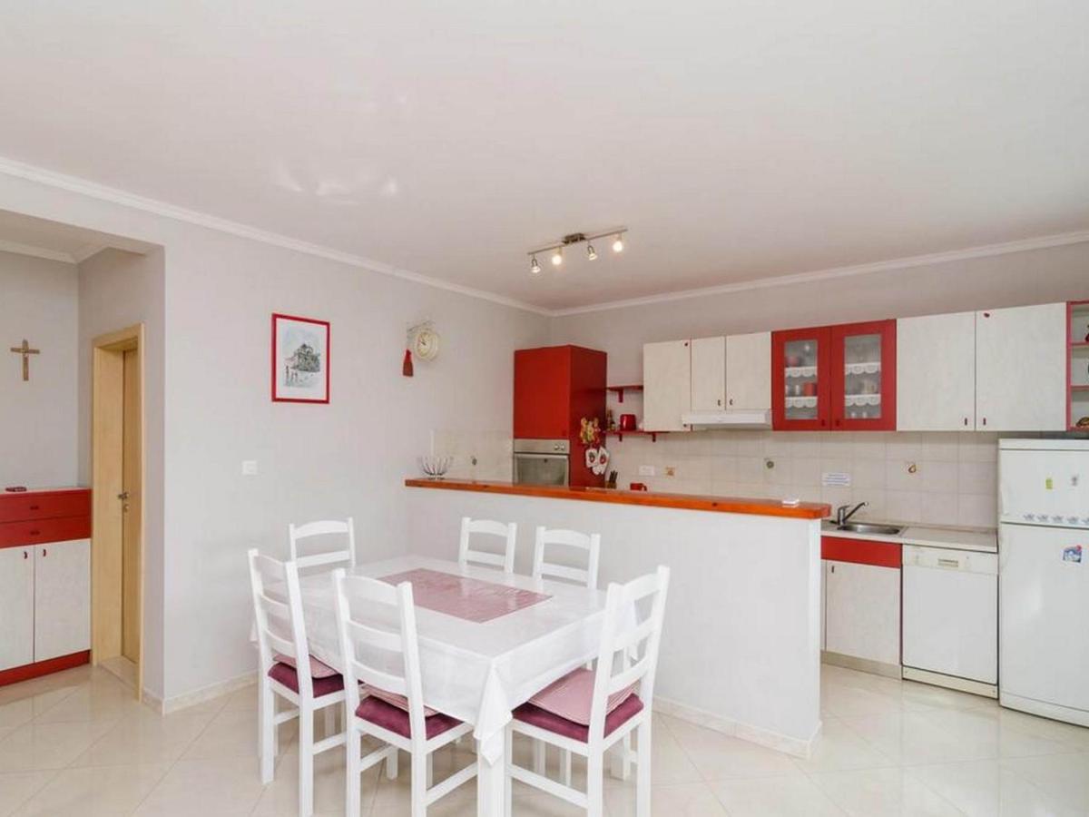 Apartments Matusko Saplunara Bilik gambar